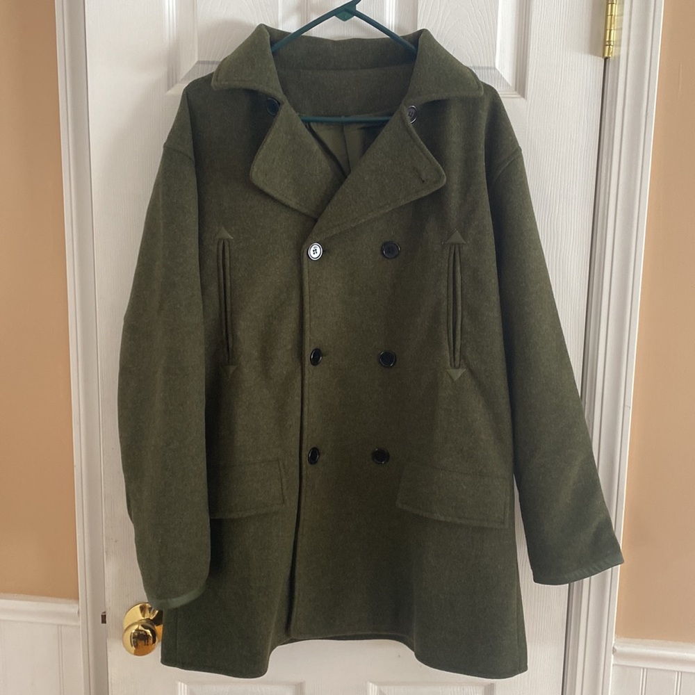 Men’s Trench Coat/Sweater Set